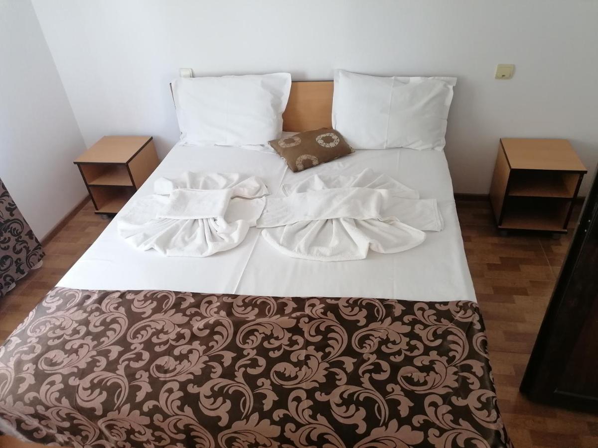 Hotel Coralis 2 Eforie Nord Buitenkant foto