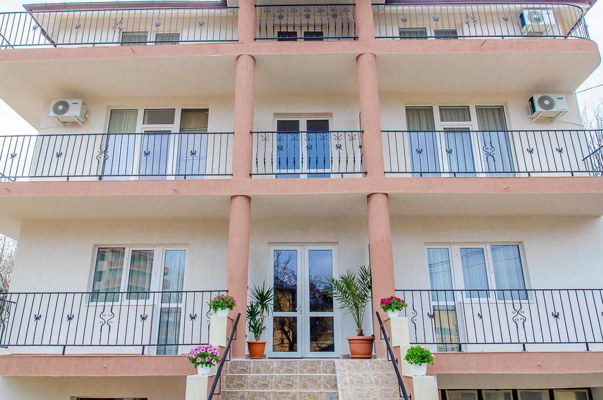 Hotel Coralis 2 Eforie Nord Buitenkant foto